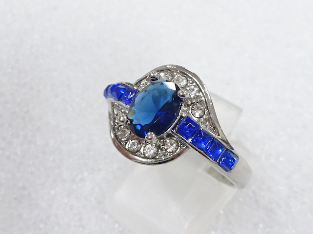 Japanese Kimono / Antique Accessories Metal